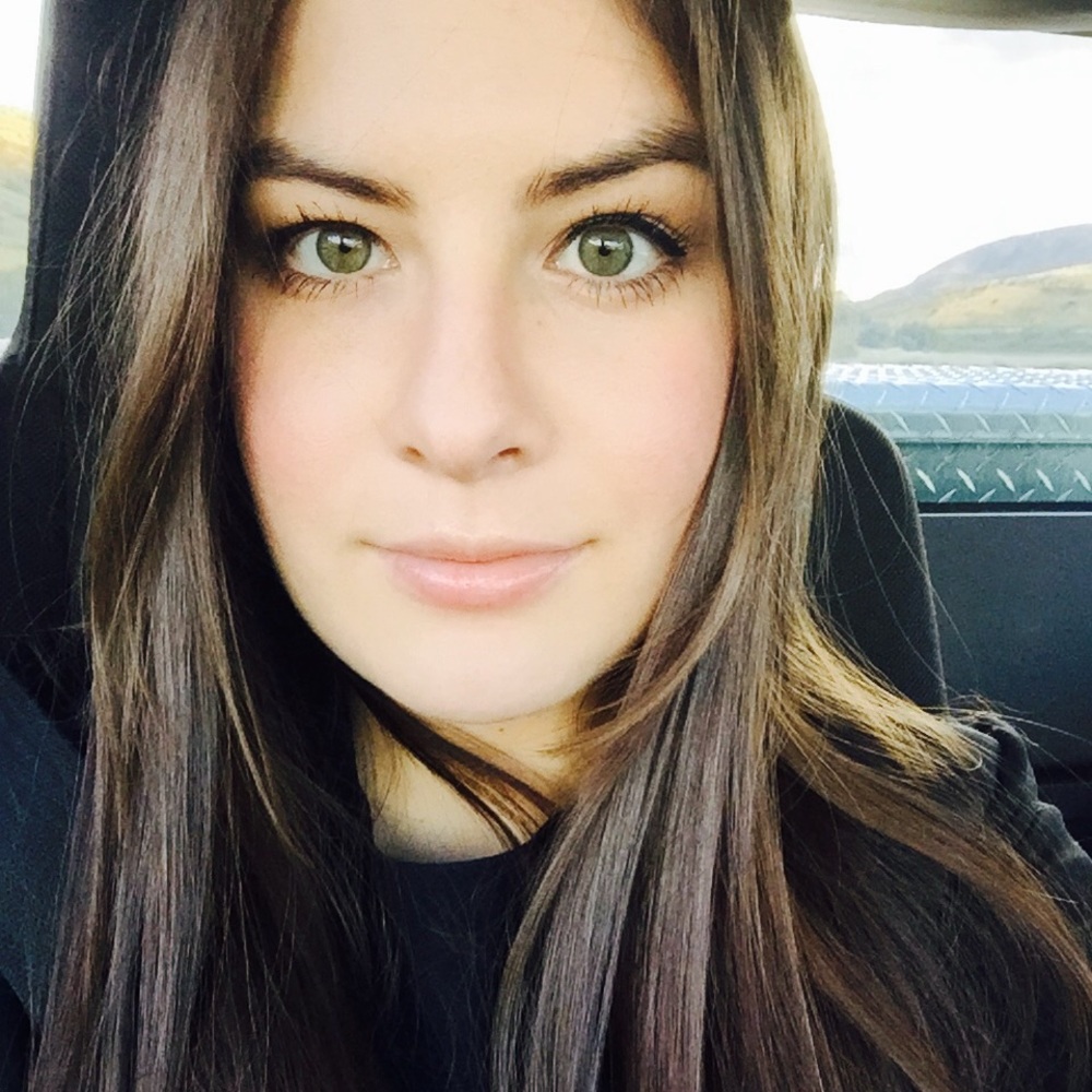 Meet your Posher, Luisa